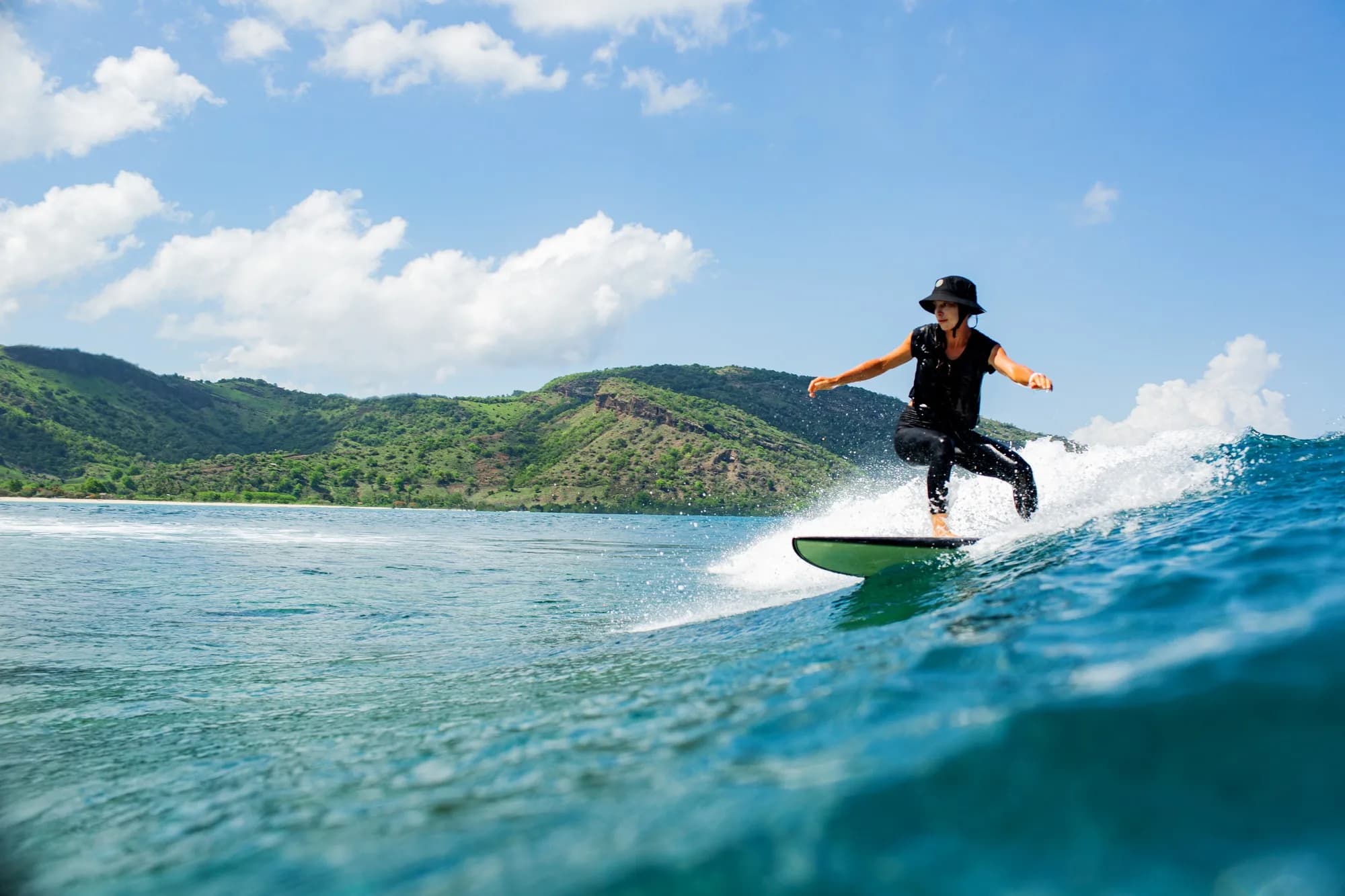 Explore Sri Lanka Effortlessly with Our Complete Travel Services